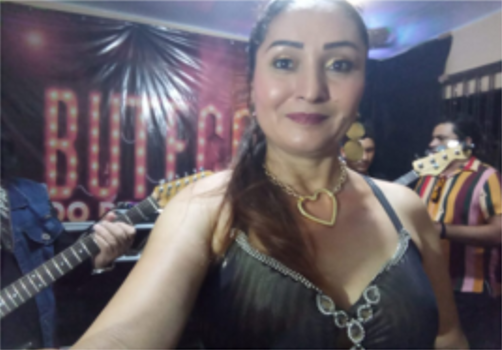 Liliane Souza Agita Público com Show Eclético no Boteco do Pipo, em Belém