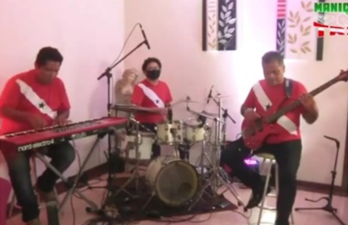 Banda Maniçoba Trio se apresenta em show regional no Curro Velho